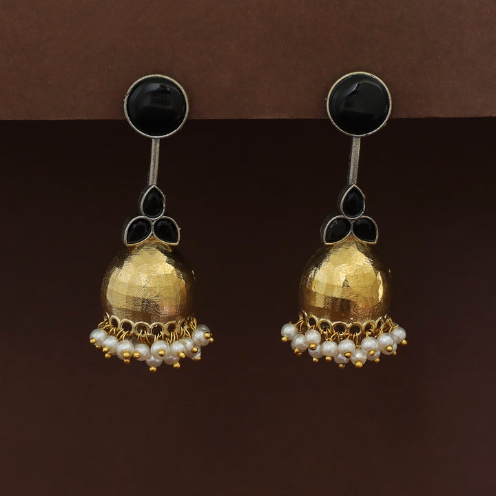 Vaida Dual Tone Circle Half Jhumka Cluster Pearl Earring