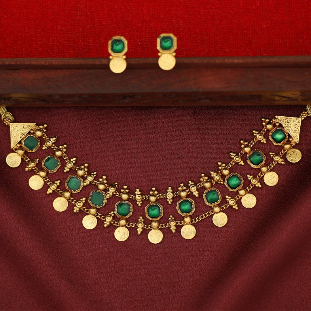 Jyotirmayee Mini Kashi Octagon Enamel Choker With Earring