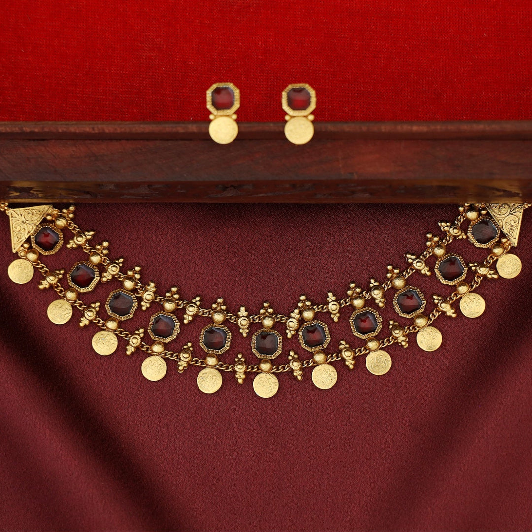 Jyotirmayee Mini Kashi Octagon Enamel Choker With Earring