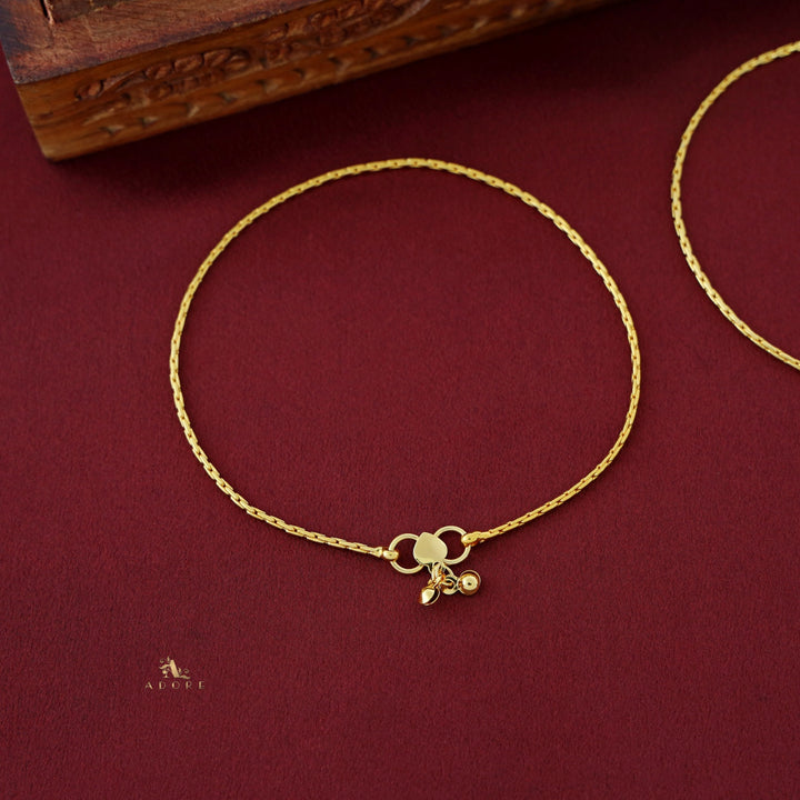 Laasya Golden Anklet