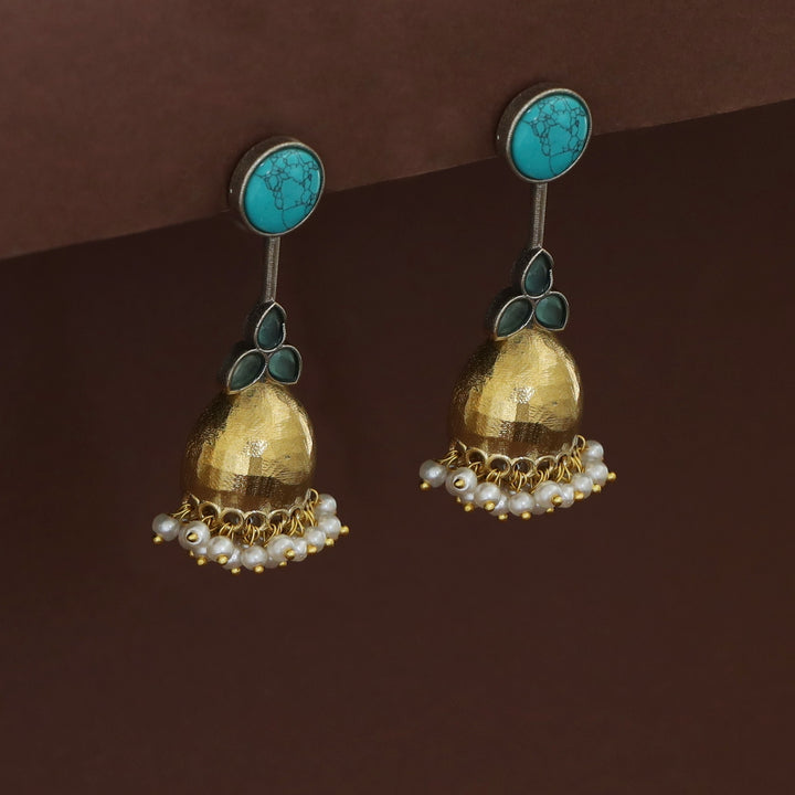 Vaida Dual Tone Circle Half Jhumka Cluster Pearl Earring