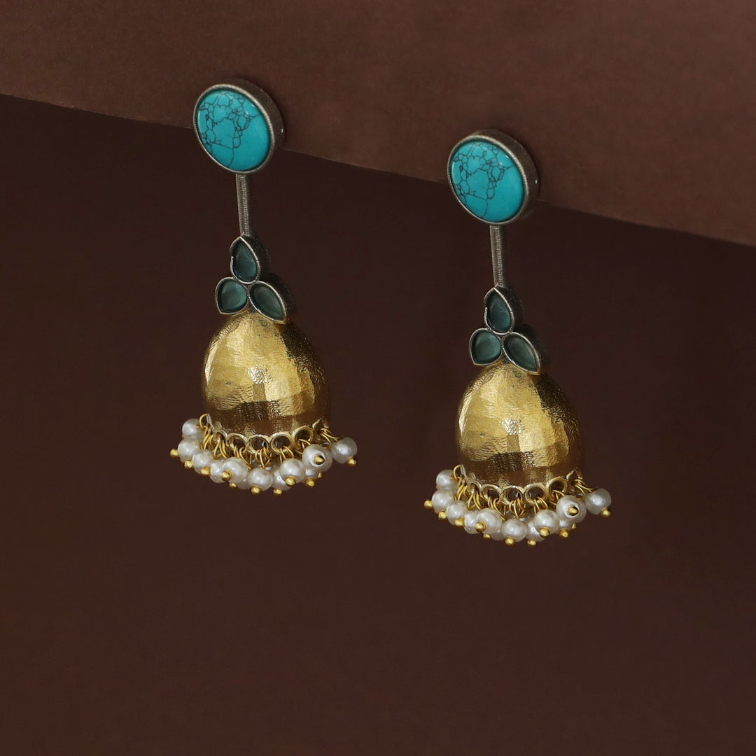 Vaida Dual Tone Circle Half Jhumka Cluster Pearl Earring