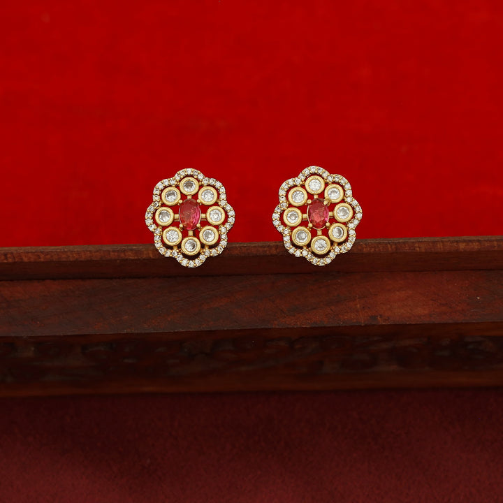 Nirvika Flower Pendant Neckpiece With Stud