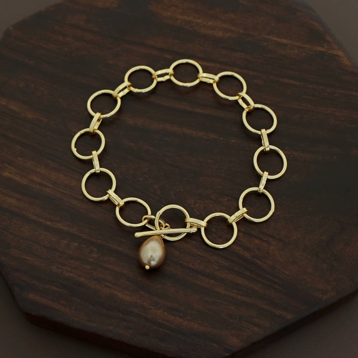 Golden Circle Pearl Link Lock Bracelet
