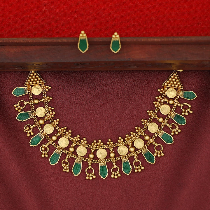 Bhamini Mini Kashi Enamel Choker With Earring