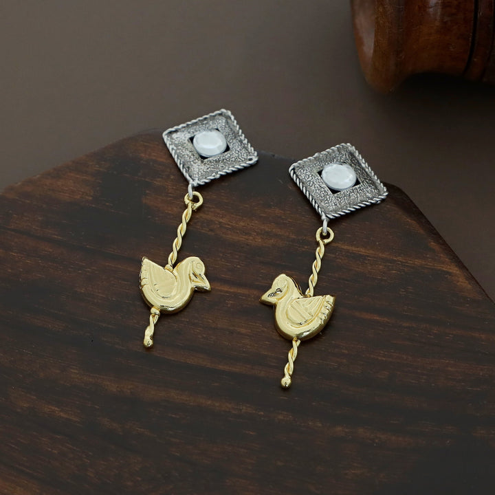 Celestia Dual Tone Earring
