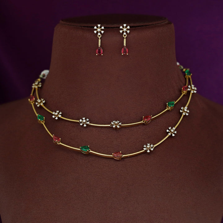 Sayali Half Glossy 2 Layer Stiff Neckpiece With Earring