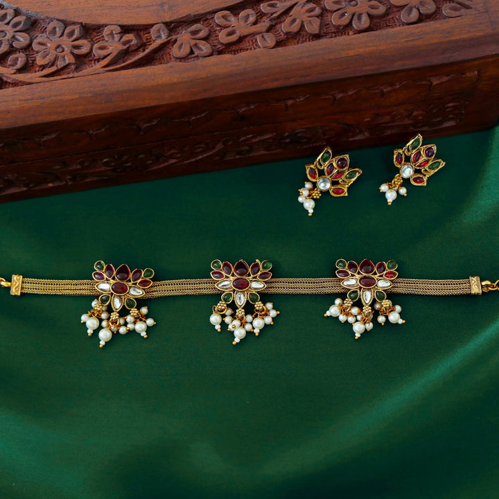 Padma Floral Pearl Choker With Earring