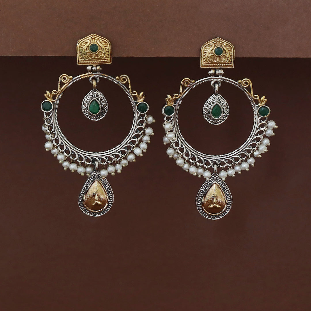 Atisha Dual Tone Circle Pearl Earring