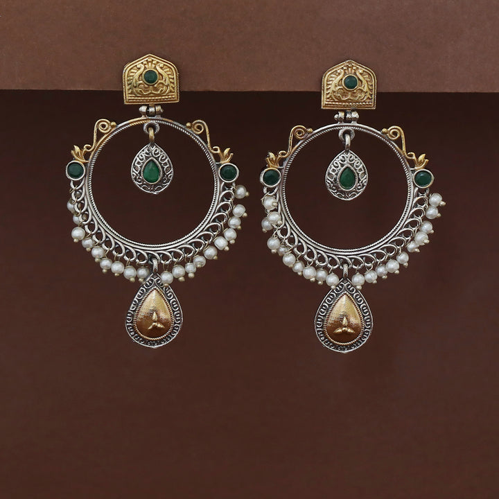 Atisha Dual Tone Circle Pearl Earring