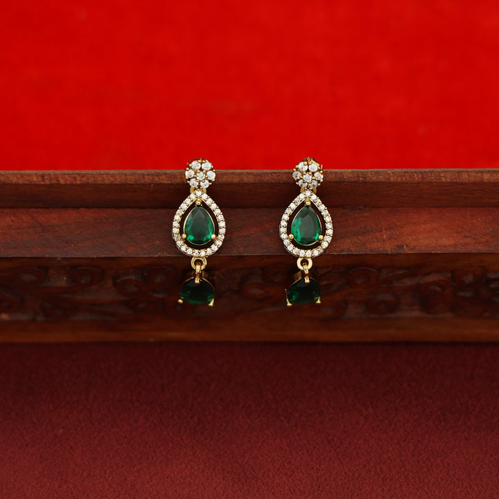 Rivya Sayali Glossy Drop Short Neckpiece With Earring