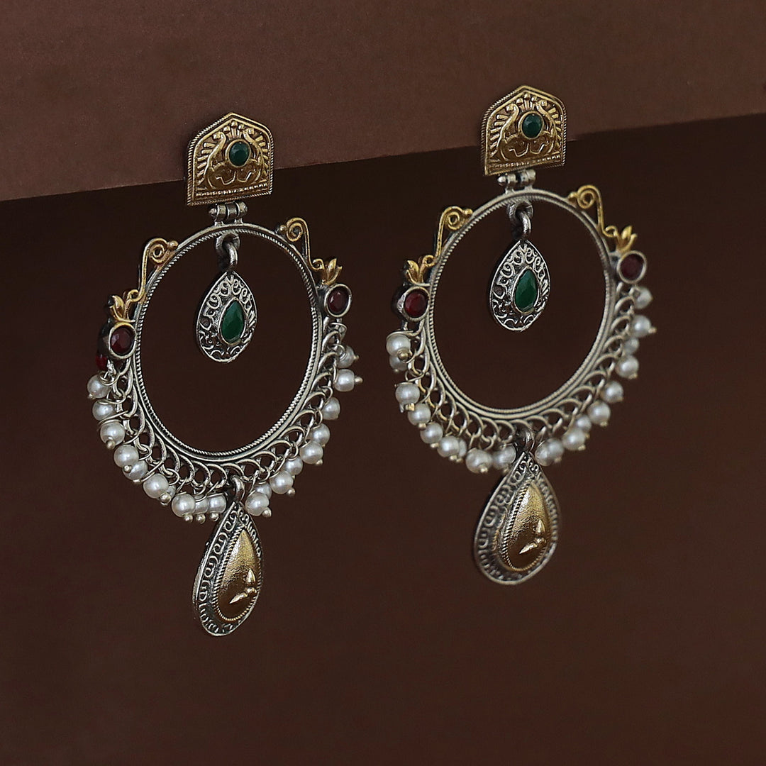 Atisha Dual Tone Circle Pearl Earring