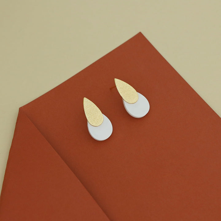 Gazala Textured Golden Drop MOP Earring