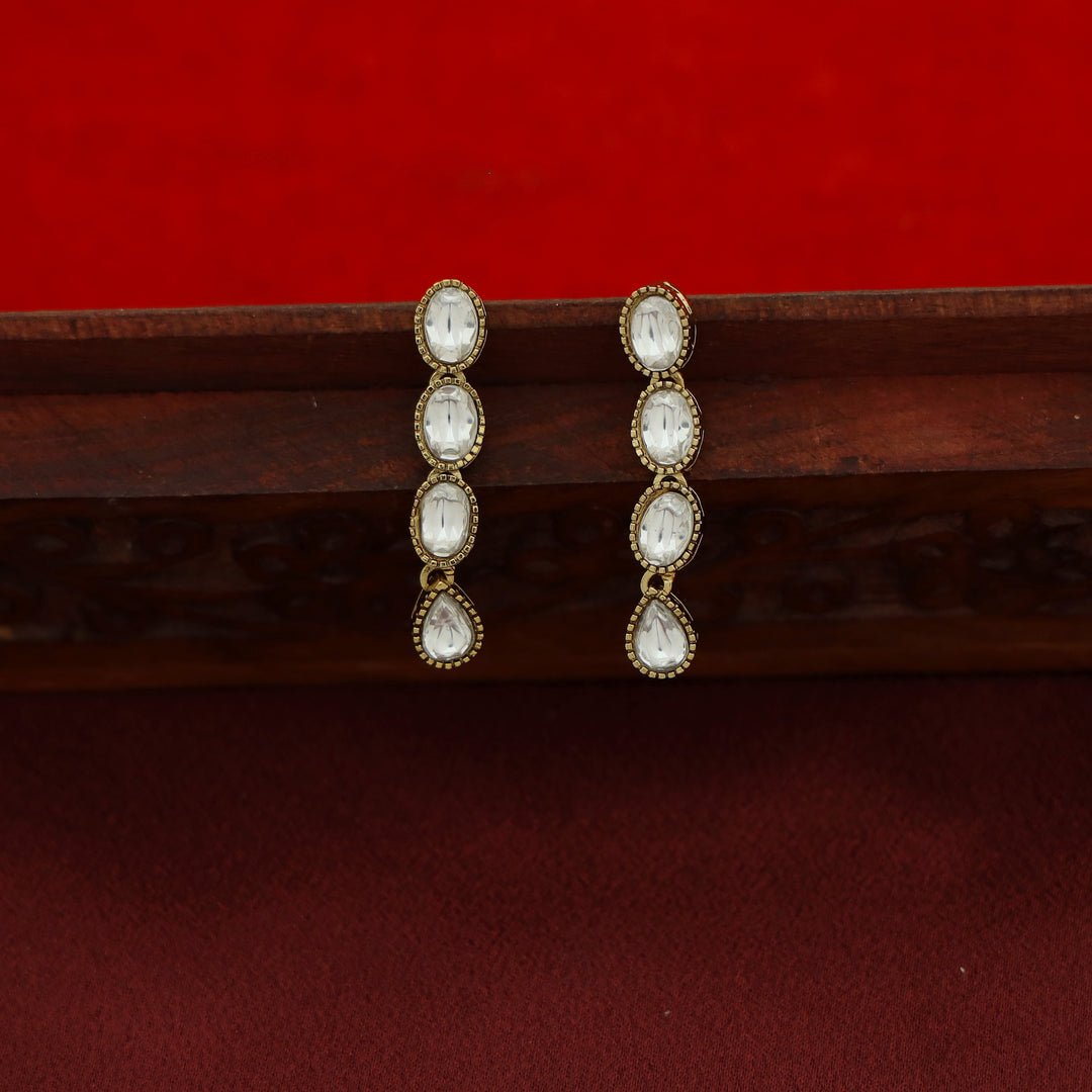 Kavya Oval Drop Short Neckpiece With Earring