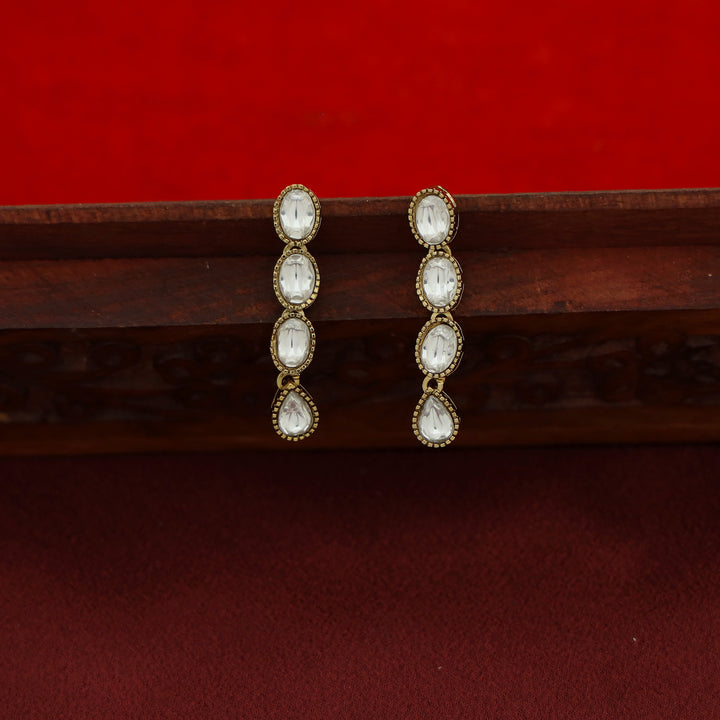 Kavya Oval Drop Short Neckpiece With Earring