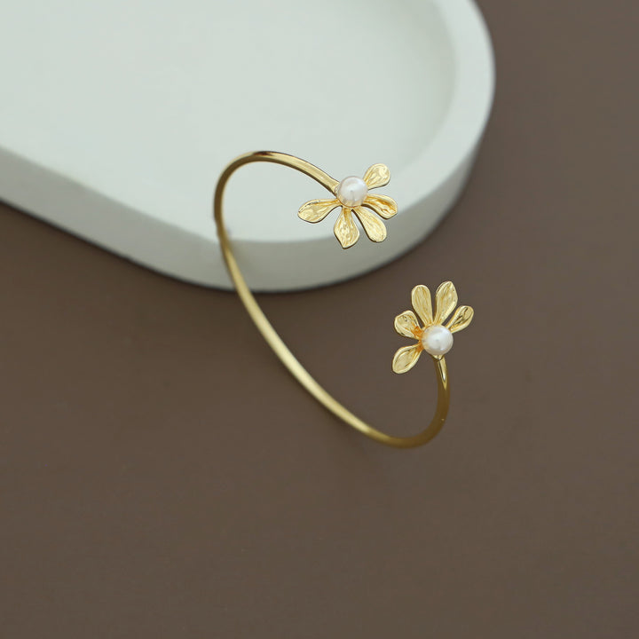 Bonnie Golden Twin Half Flower Bangle