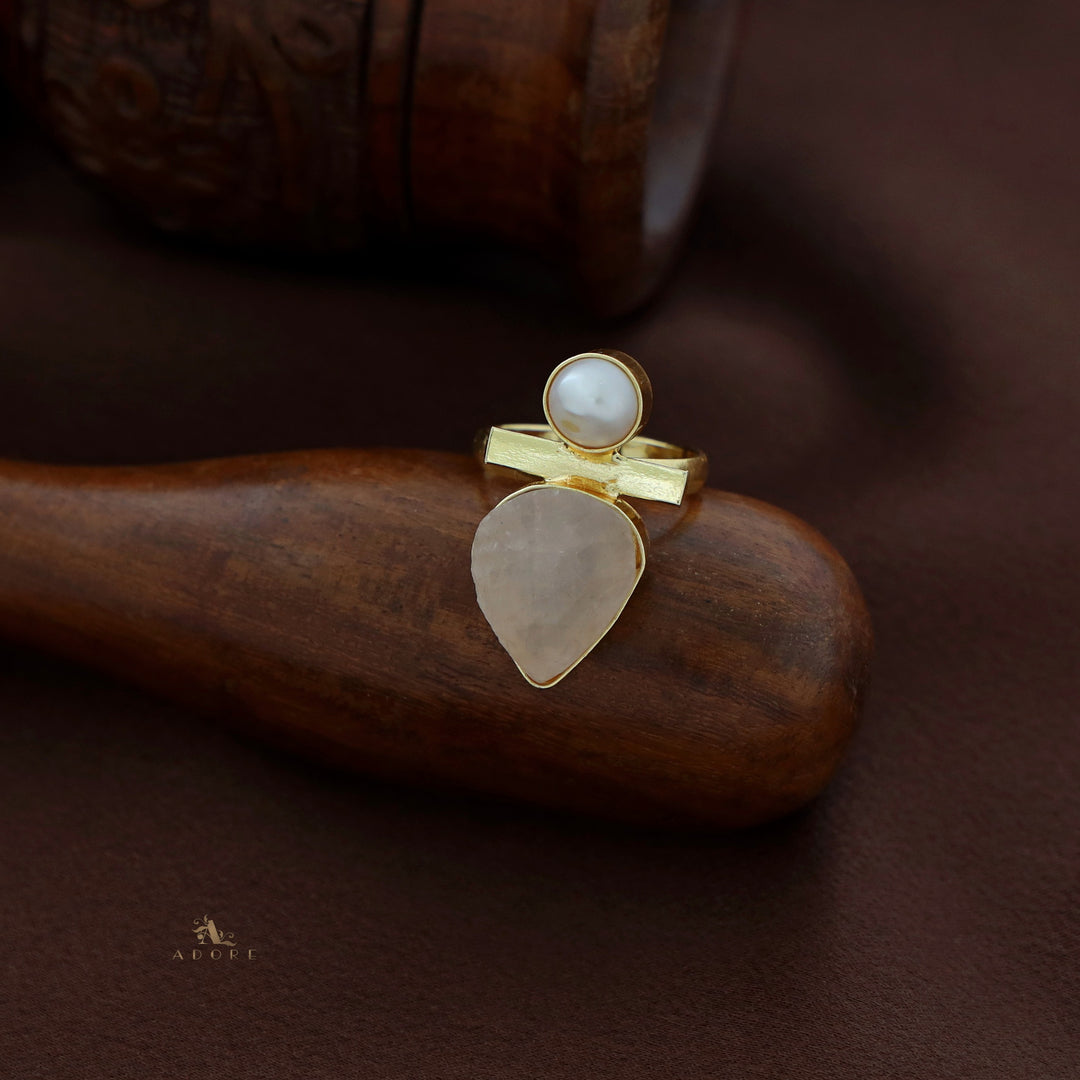 Mila Golden Raw Stone + Pearl Ring