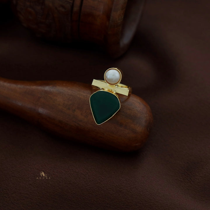 Mila Golden Raw Stone + Pearl Ring