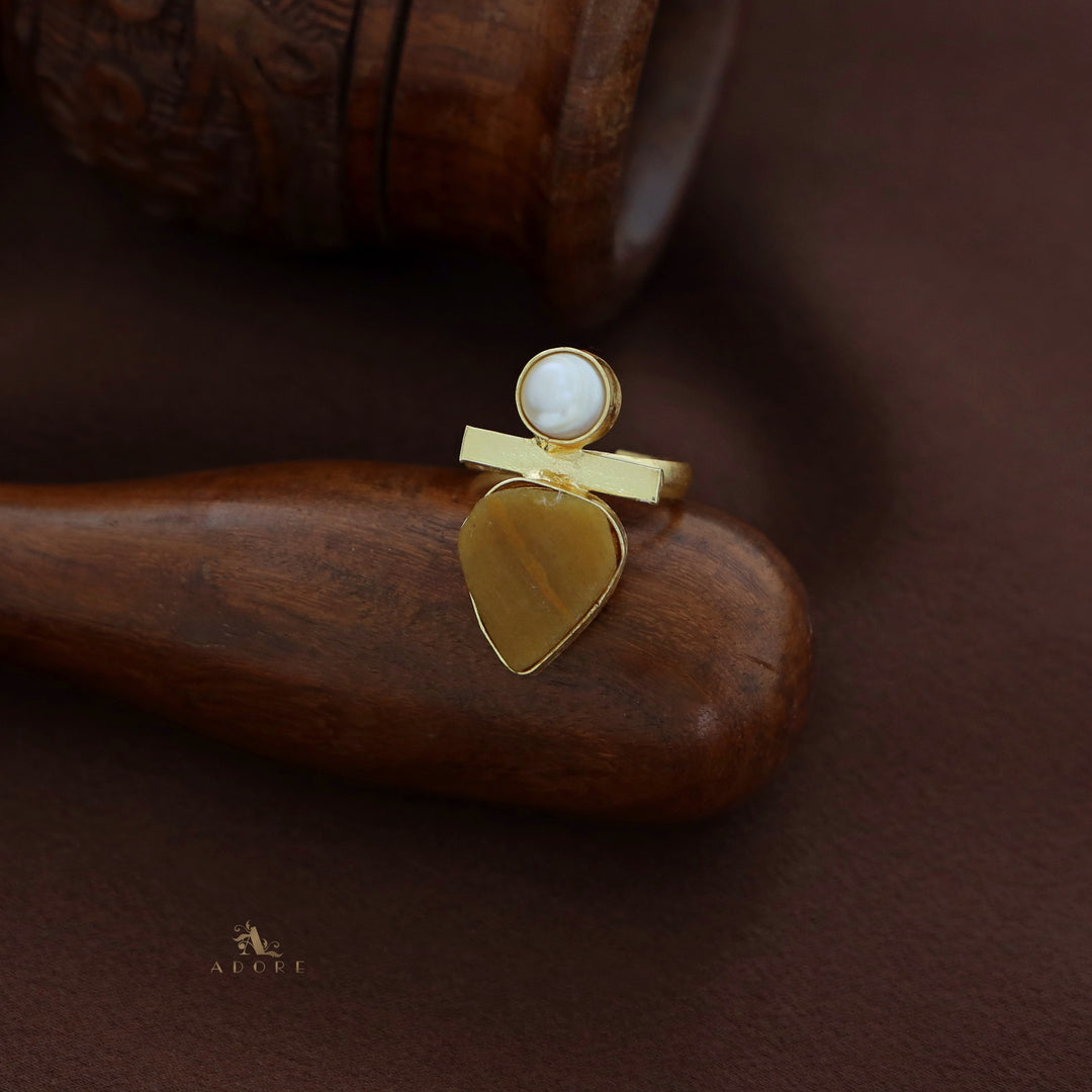 Mila Golden Raw Stone + Pearl Ring