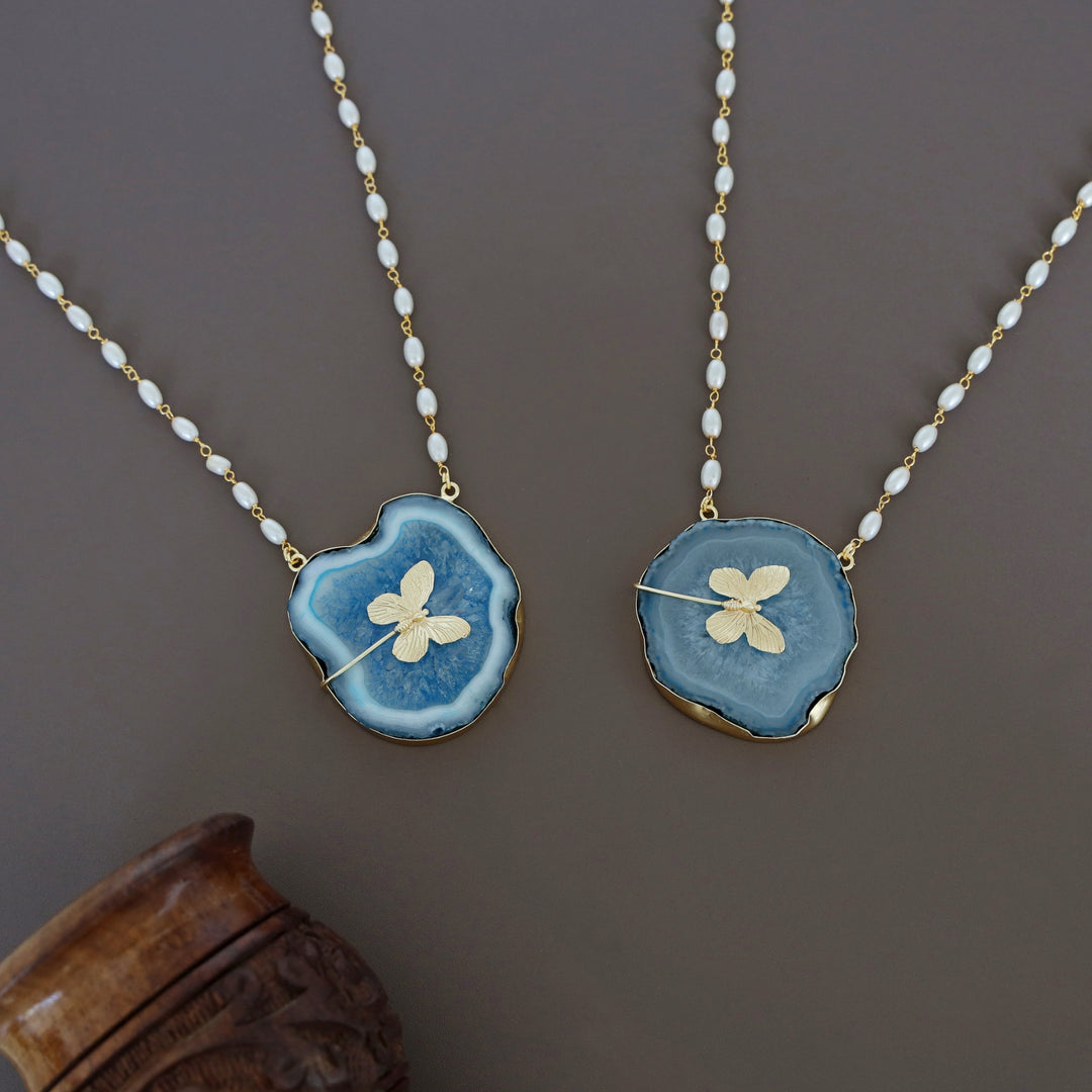 Rice Pearl Long Agate Golden Papillon Neckpiece