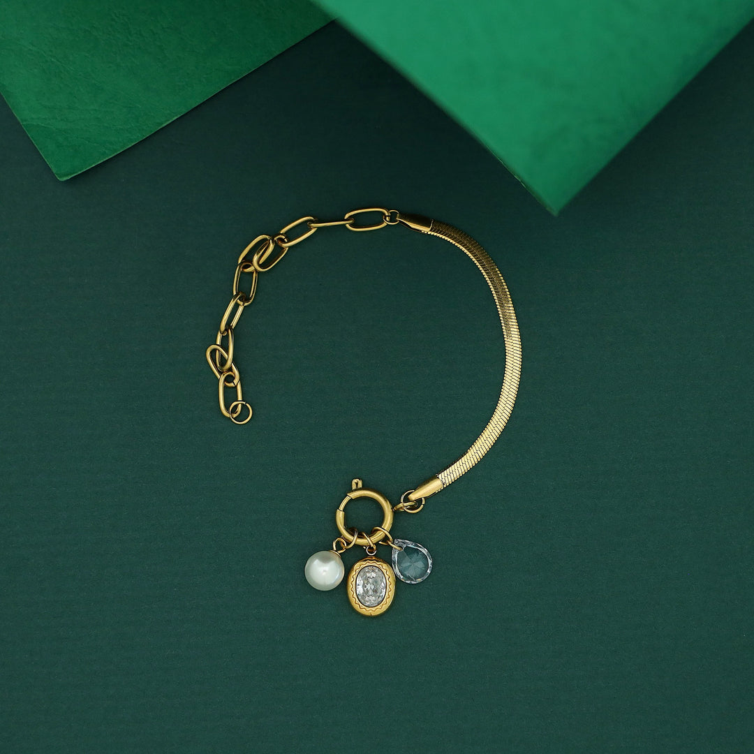 Aadvika Oval Drop Pearl Bracelet