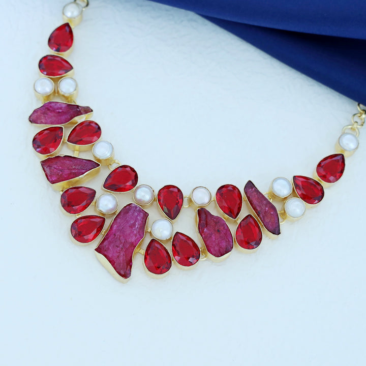 Eliel Pearl Neckpiece