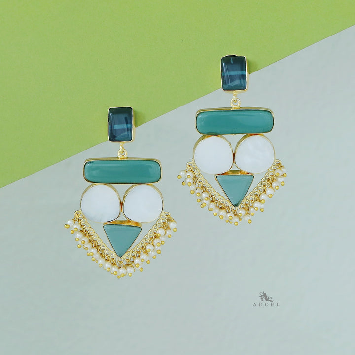 Elite Royal MOP Earring
