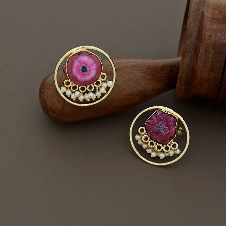 Mihika Round Agate with Pearl Ring