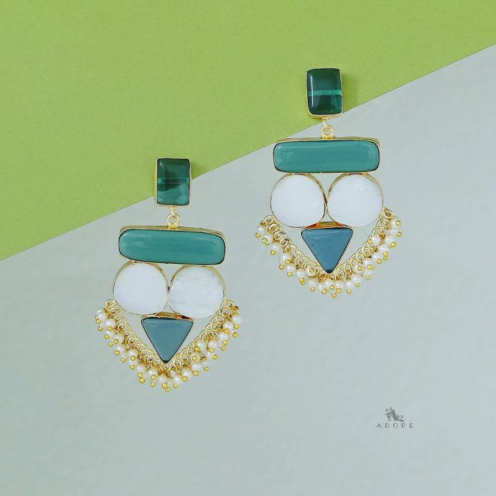 Elite Royal MOP Earring