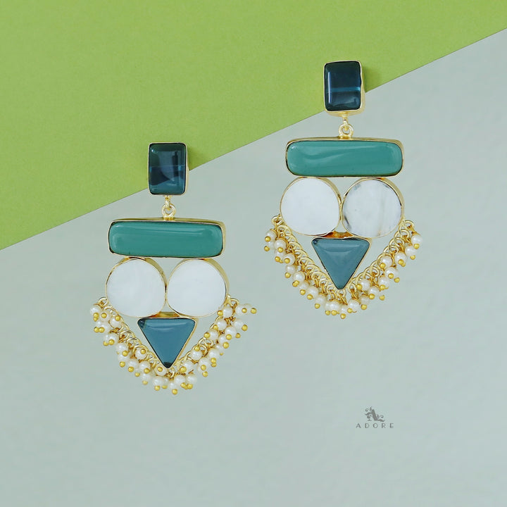 Elite Royal MOP Earring