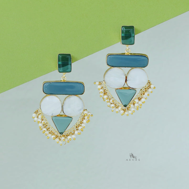 Elite Royal MOP Earring