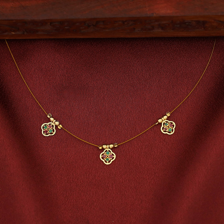 Viaansha Tri Flower String Neckpiece