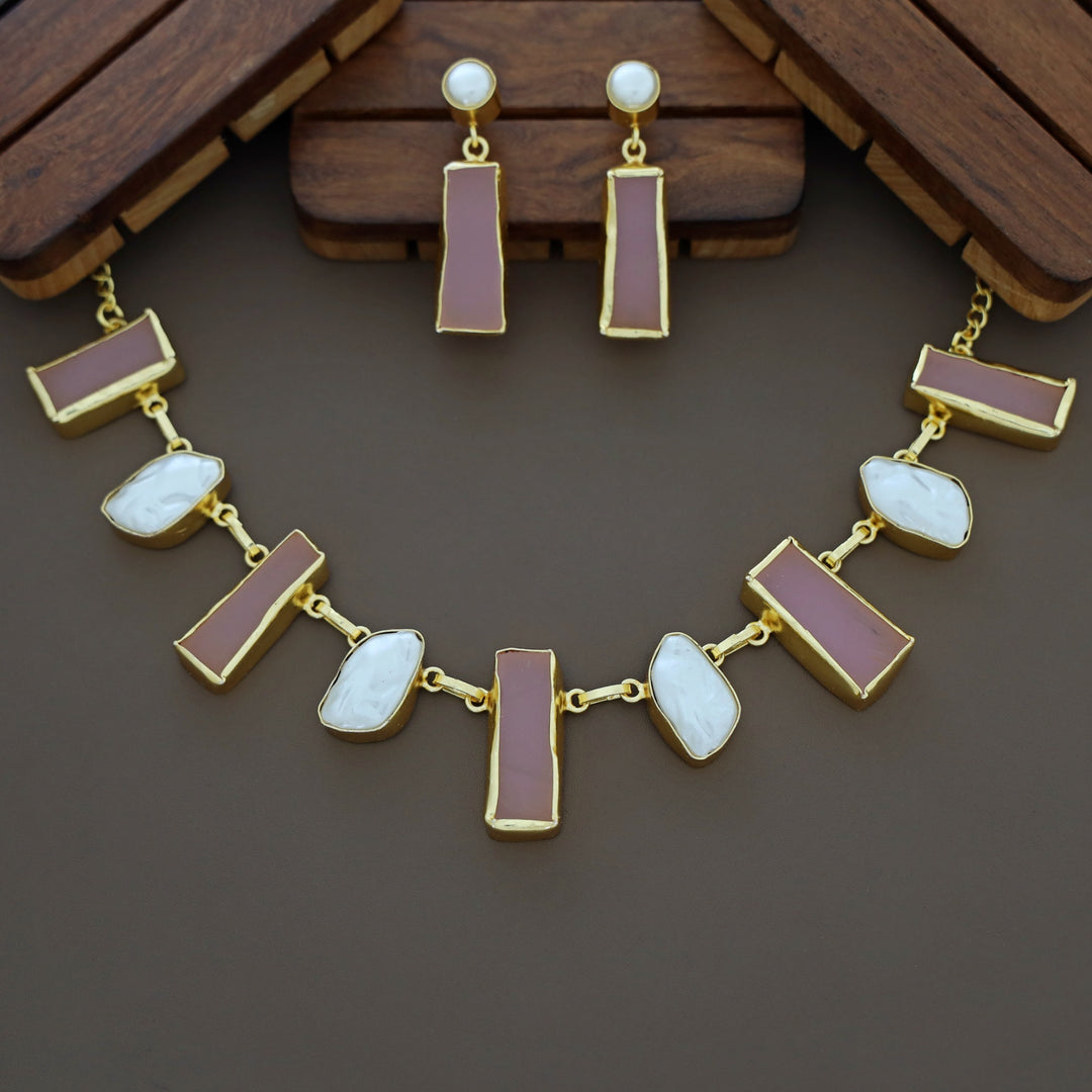 Celeste Raw stone Baroque Short Neckpiece with Earring