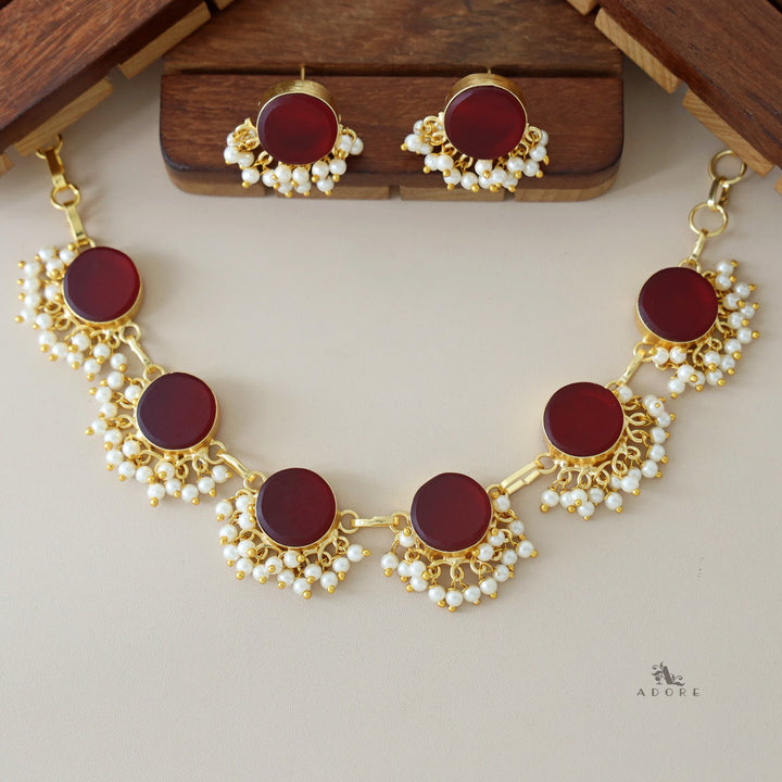 Athenea Half Pearl Neckpiece With Stud