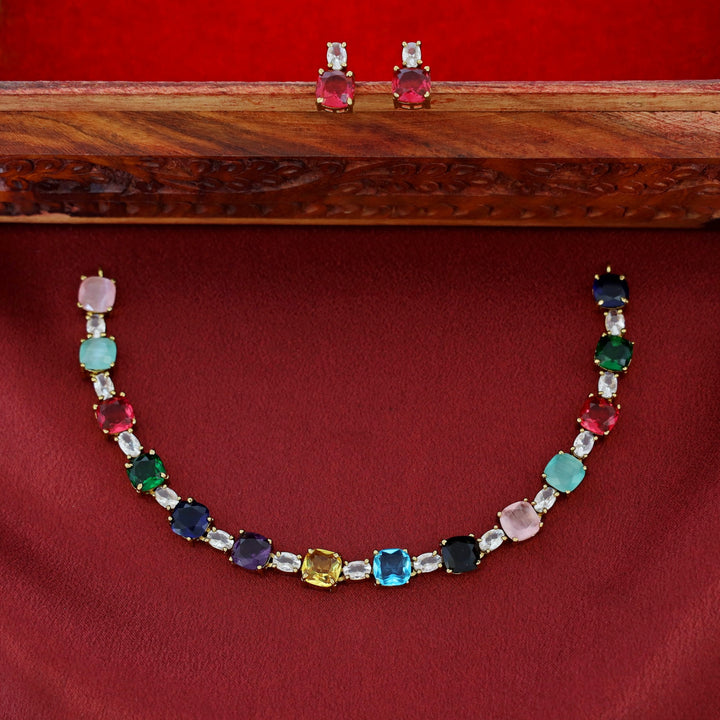 Vaidhehi Glossy Stone Short Neckpiece With Earring