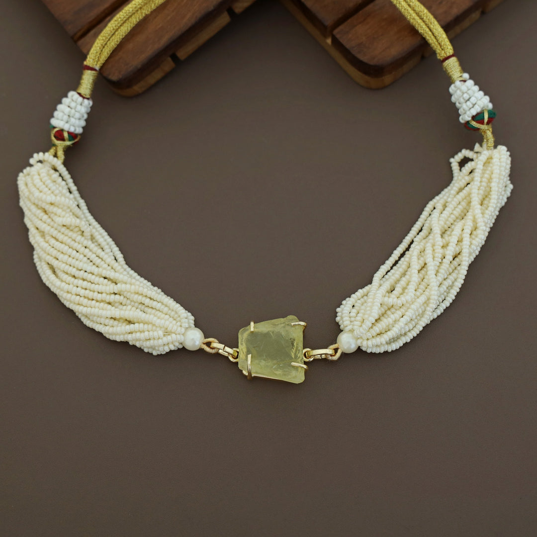 Ishani Raw Stone Pearl Choker / Neckpiece