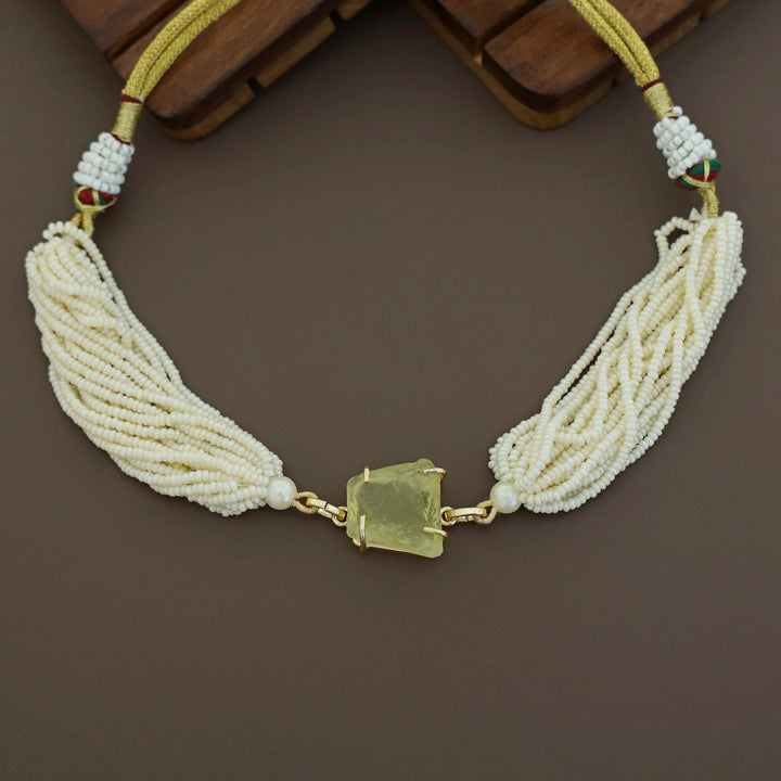 Ishani Raw Stone Pearl Choker / Neckpiece