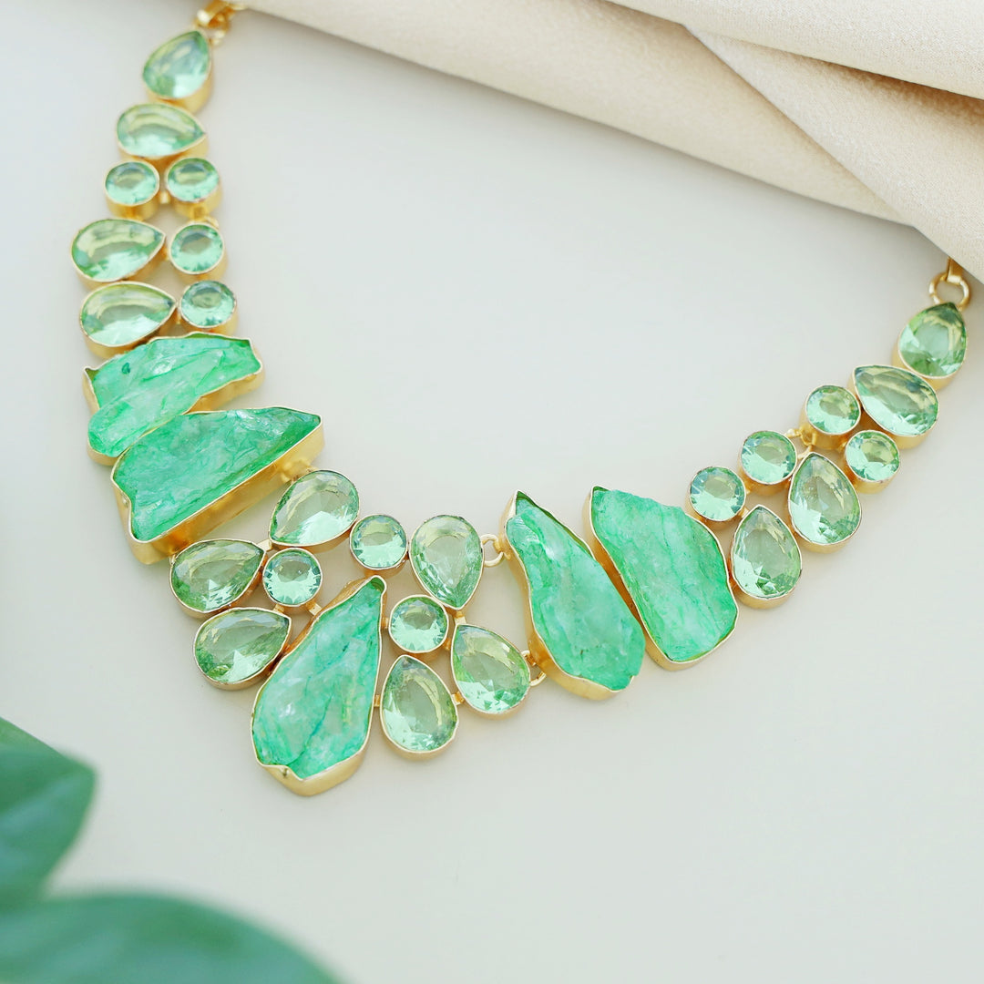 Avani Neckpiece