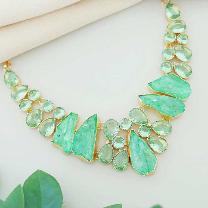 Avani Neckpiece
