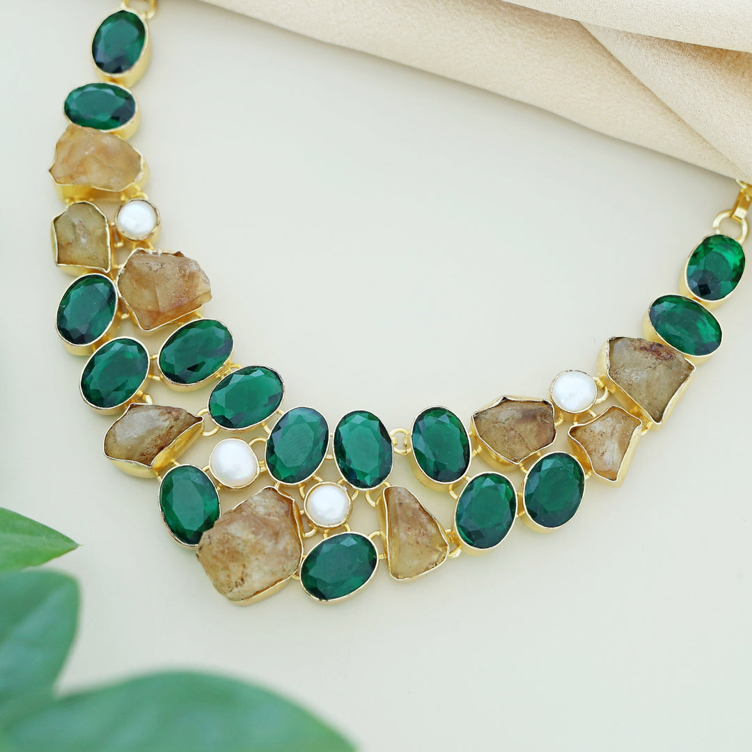 Quora Neckpiece