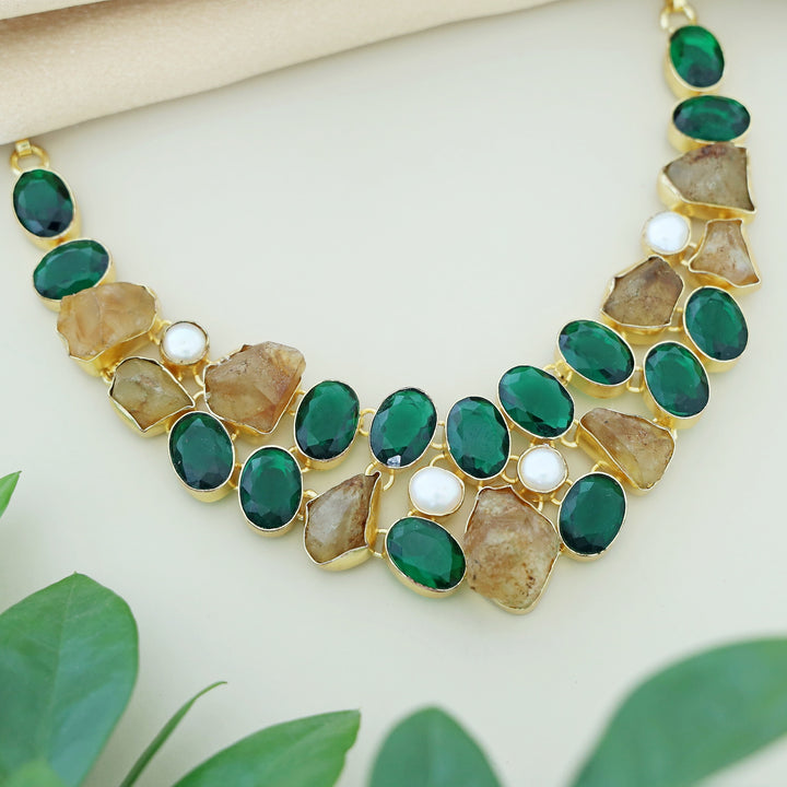 Quora Neckpiece