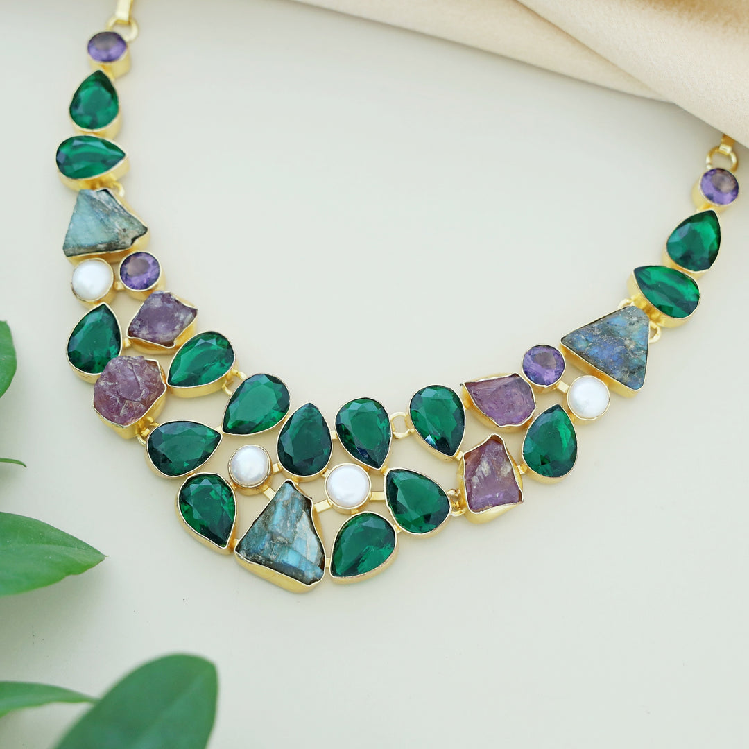 Qiana Neckpiece