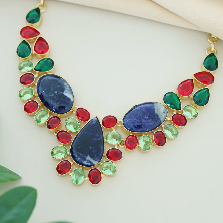 Aarna Neckpiece