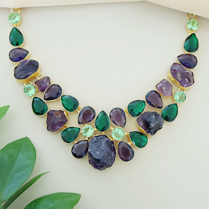 Sreeya Neckpiece