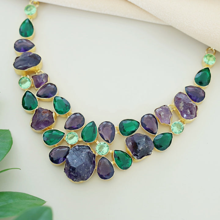 Sreeya Neckpiece
