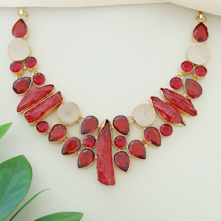 Dhriti Neckpiece
