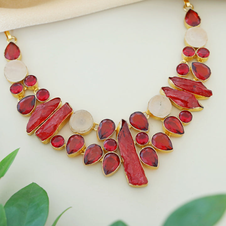 Dhriti Neckpiece