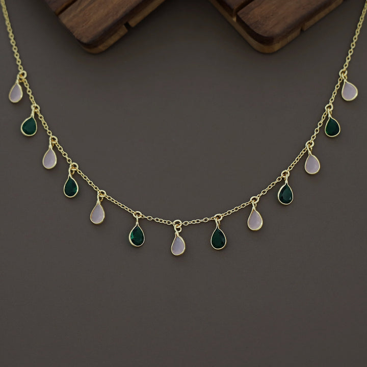 Brace Neckpiece