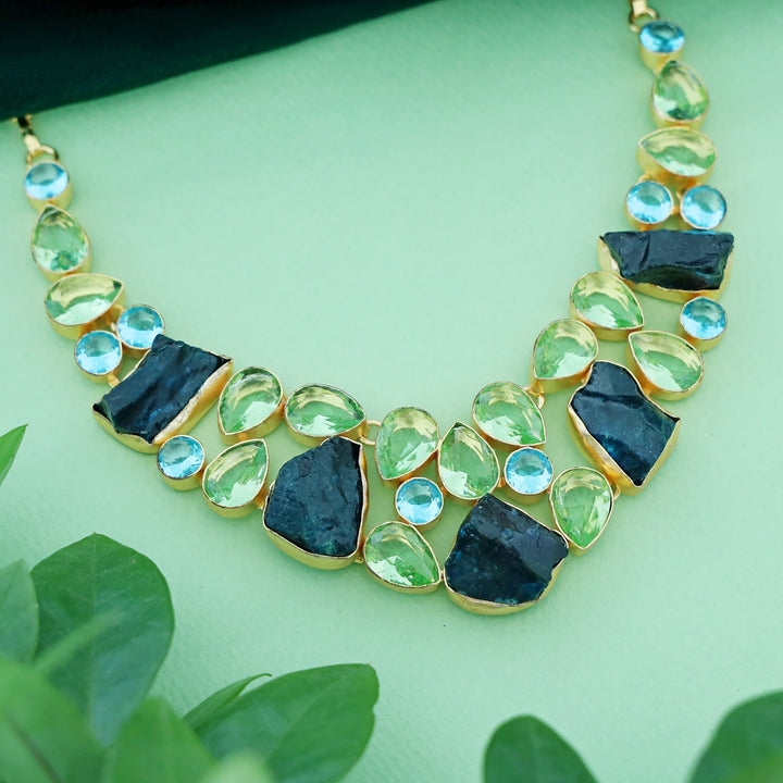 Queena Neckpiece