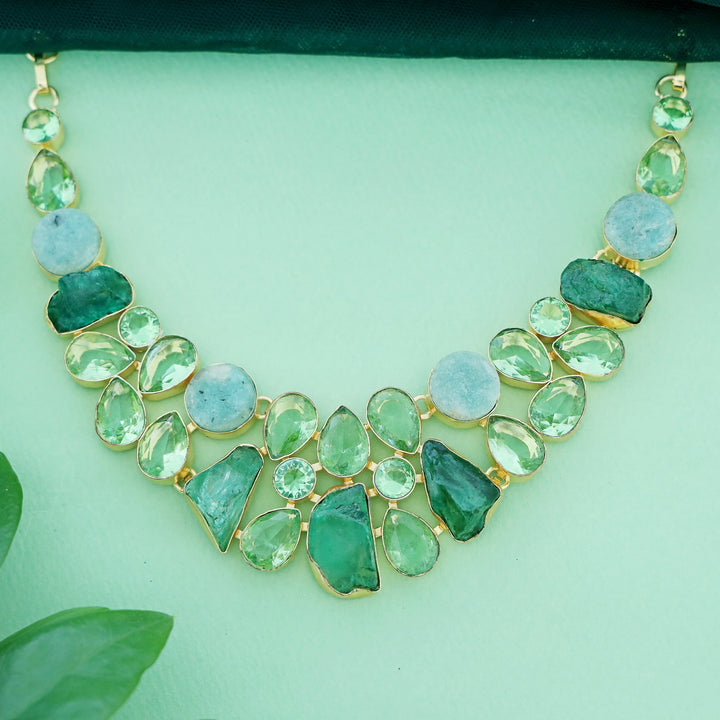 Laavas Neckpiece